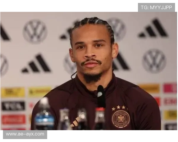 范德法特批萨内:28岁德国边锋只发挥20%潜力,该到姆巴佩水平了 范德法特批萨内:28岁德国边锋只发挥20%潜力,该到姆巴佩水平了